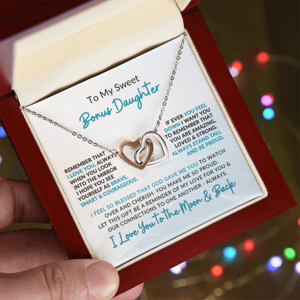 Interlocking Hearts | To Bonus Duaghter | I Love You to the Moon & Back